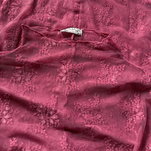 Lady Lux Layering Top - Picture 4 of 4